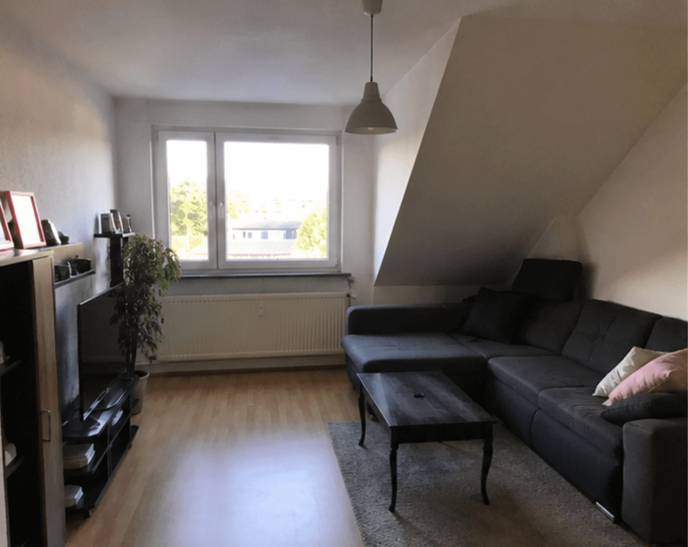 Prodej bytu 2+1 48 m², Köln, Severní Porýní-Vestfálsko Prodej bytu 2+1 48 m², Köln, Severní Porýní-Vestfálsko