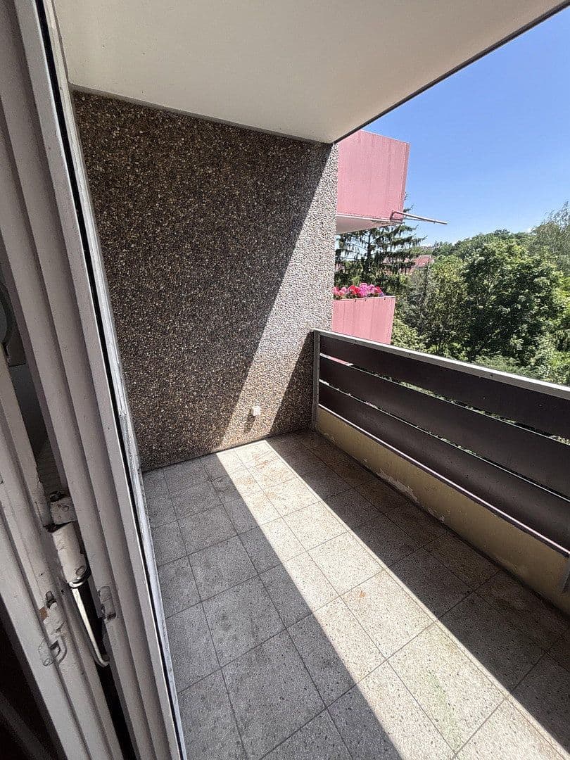 Prodej bytu 1+kk 37 m², Stuttgart-Hofen, Bádensko-Württembersko Prodej bytu 1+kk 37 m², Stuttgart-Hofen, Bádensko-Württembersko