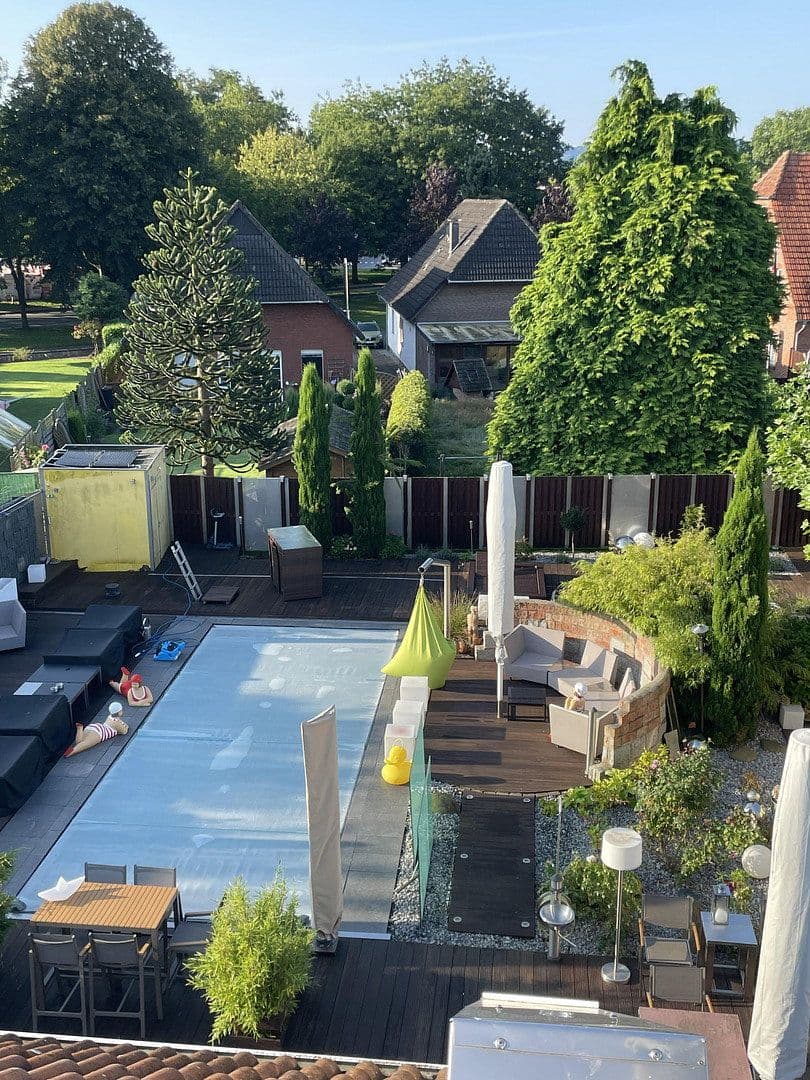 Prodej domu 195 m², pozemek 1.300 m², Hille, Severní Porýní-Vestfálsko Prodej domu 195 m², pozemek 1.300 m², Hille, Severní Porýní-Vestfálsko