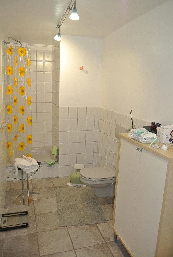 Prodej domu 195 m², pozemek 1.300 m², Hille, Severní Porýní-Vestfálsko Prodej domu 195 m², pozemek 1.300 m², Hille, Severní Porýní-Vestfálsko