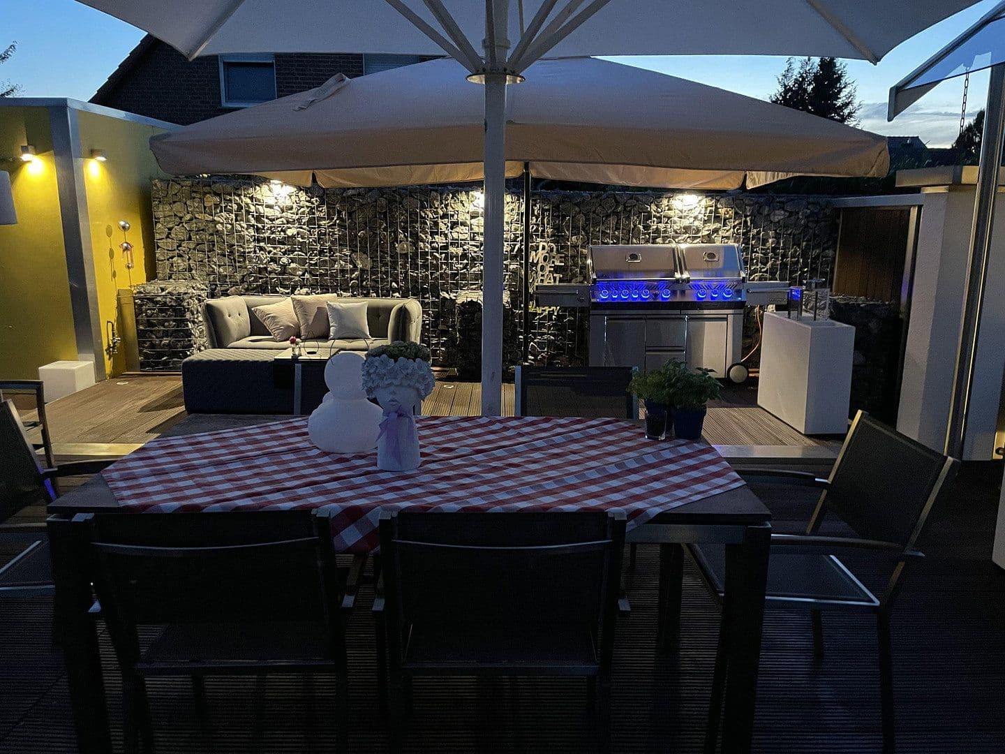 Prodej domu 195 m², pozemek 1.300 m², Hille, Severní Porýní-Vestfálsko Prodej domu 195 m², pozemek 1.300 m², Hille, Severní Porýní-Vestfálsko