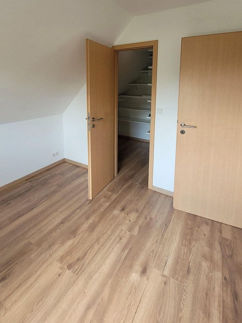 Prodej domu 122 m², pozemek 810 m², Zetkinweg, 12, Brieselang, Braniborsko Prodej domu 122 m², pozemek 810 m², Zetkinweg, 12, Brieselang, Braniborsko