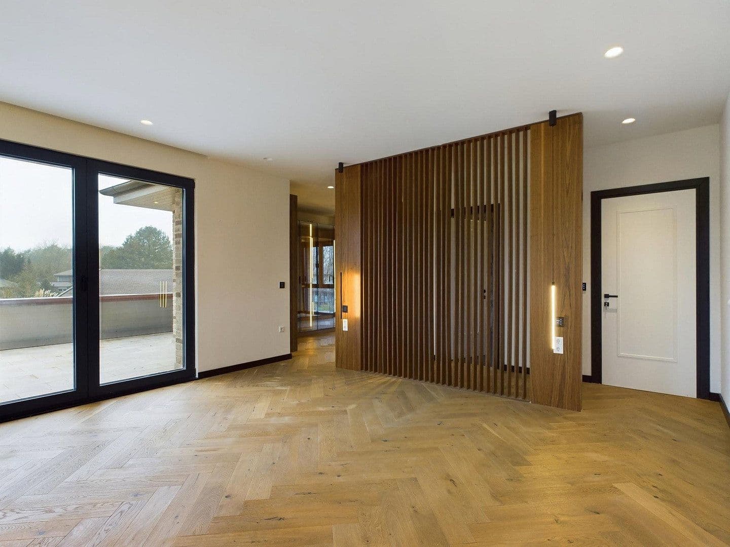 Prodej domu 300 m², pozemek 1.000 m², Wildeshausen, Dolní Sasko Prodej domu 300 m², pozemek 1.000 m², Wildeshausen, Dolní Sasko