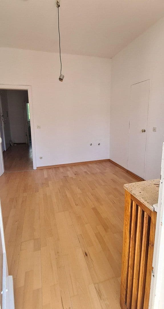 Prodej bytu 4+1 121 m², Eisenstraße 11, Düsseldorf, Severní Porýní-Vestfálsko Prodej bytu 4+1 121 m², Eisenstraße 11, Düsseldorf, Severní Porýní-Vestfálsko