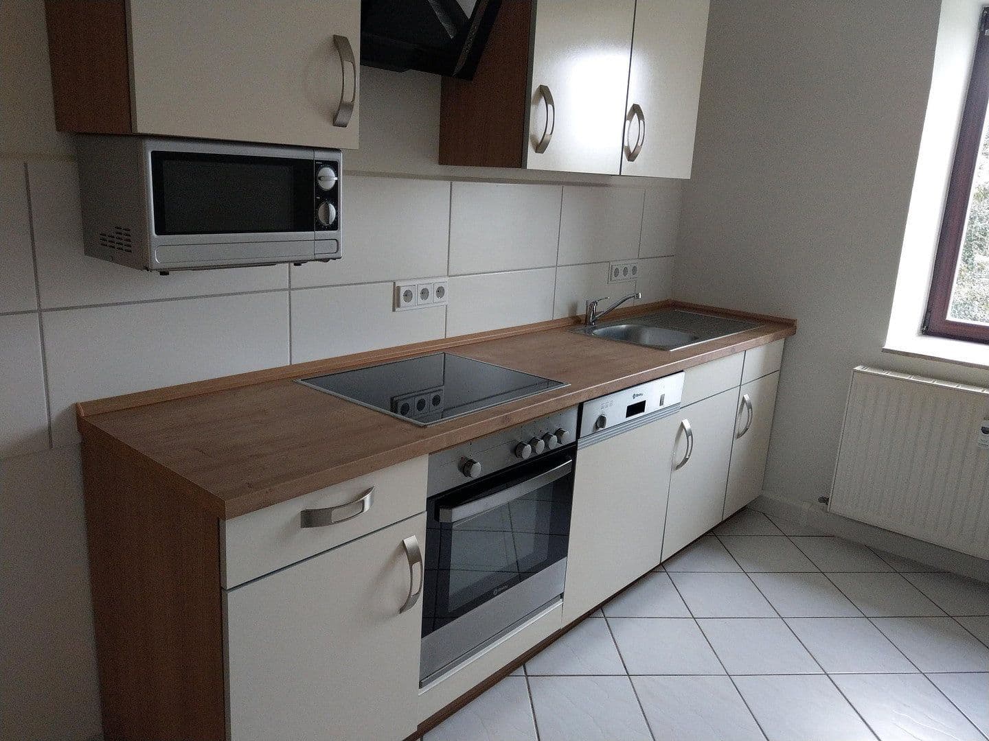 Pronájem bytu 2+1 61 m², Rudolf-Breitscheid-Straße 21, Lichtenstein/Sachsen, Sasko Pronájem bytu 2+1 61 m², Rudolf-Breitscheid-Straße 21, Lichtenstein/Sachsen, Sasko