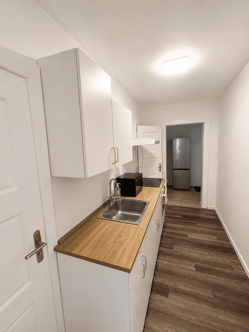 Pronájem bytu 20 m², Düsseldorf, Severní Porýní-Vestfálsko Pronájem bytu 20 m², Düsseldorf, Severní Porýní-Vestfálsko