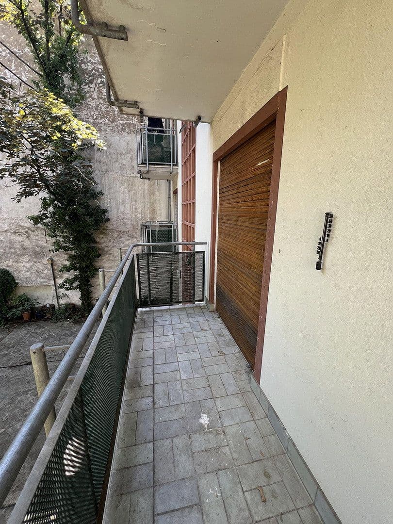 Pronájem bytu 4+1 85 m², B2, 11, Mannheim, Bádensko-Württembersko Pronájem bytu 4+1 85 m², B2, 11, Mannheim, Bádensko-Württembersko