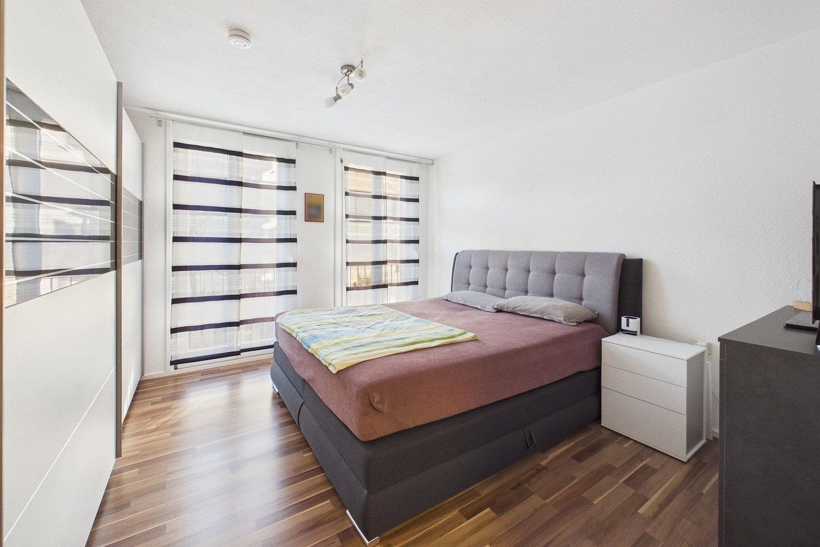 Pronájem bytu 2+kk 64 m², Im Feldle, Bietigheim-Bissingen, Bádensko-Württembersko Pronájem bytu 2+kk 64 m², Im Feldle, Bietigheim-Bissingen, Bádensko-Württembersko
