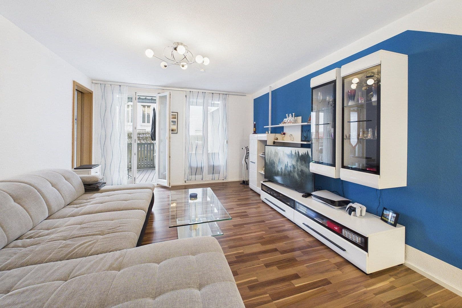 Pronájem bytu 2+kk 64 m², Im Feldle, Bietigheim-Bissingen, Bádensko-Württembersko Pronájem bytu 2+kk 64 m², Im Feldle, Bietigheim-Bissingen, Bádensko-Württembersko