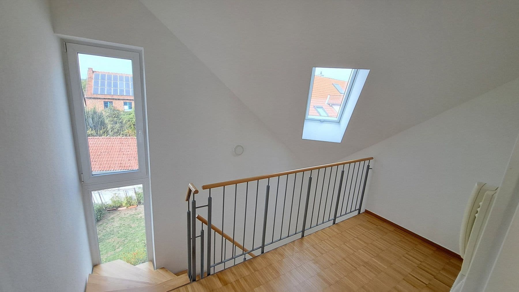 Pronájem domu 206 m², pozemek 265 m², Am Dreispitz 30, Aschaffenburg, Bavorsko Pronájem domu 206 m², pozemek 265 m², Am Dreispitz 30, Aschaffenburg, Bavorsko