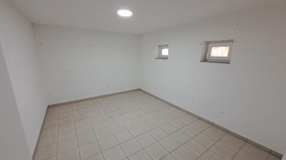 Pronájem domu 206 m², pozemek 265 m², Am Dreispitz 30, Aschaffenburg, Bavorsko Pronájem domu 206 m², pozemek 265 m², Am Dreispitz 30, Aschaffenburg, Bavorsko
