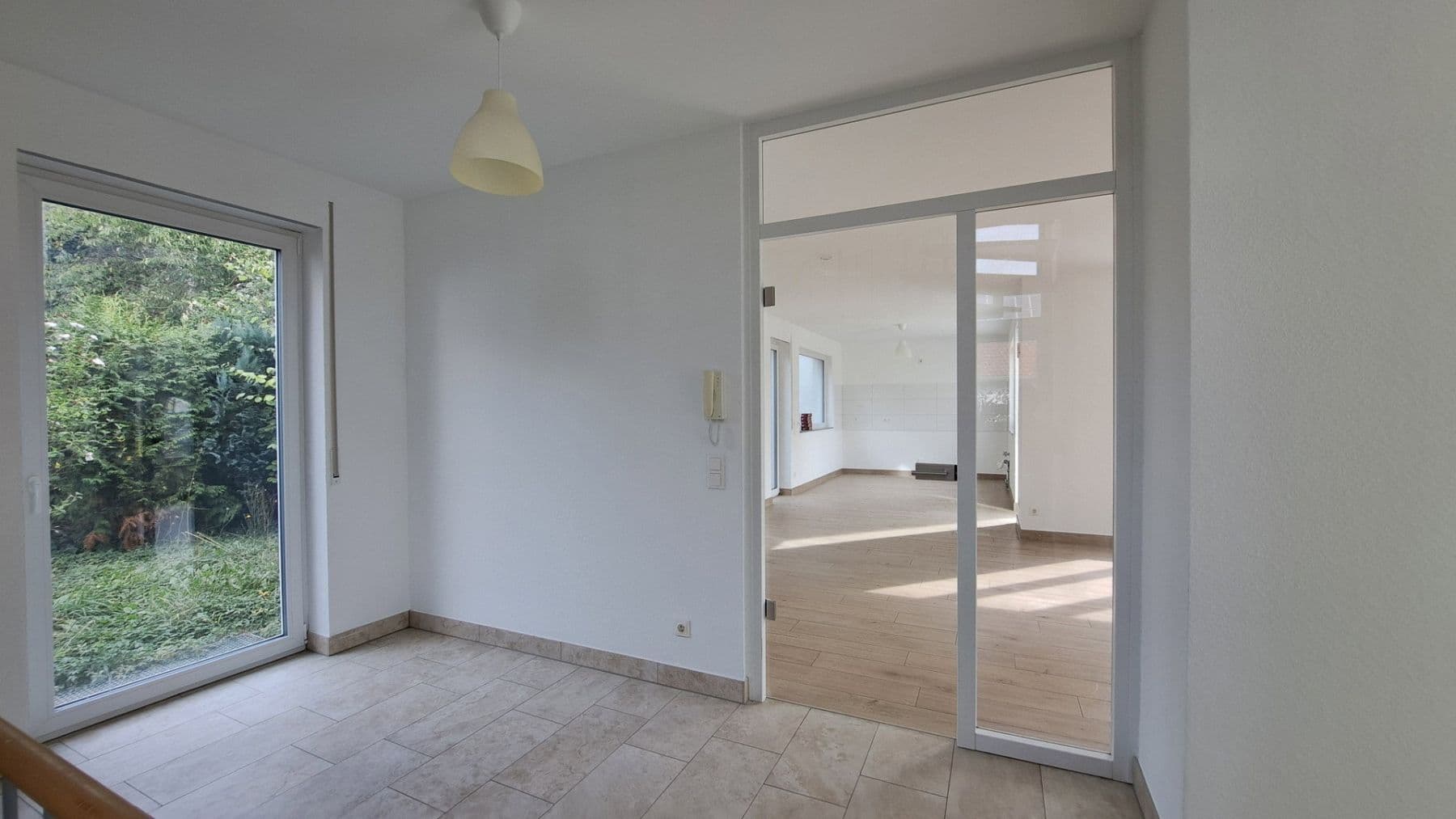 Pronájem domu 206 m², pozemek 265 m², Am Dreispitz 30, Aschaffenburg, Bavorsko Pronájem domu 206 m², pozemek 265 m², Am Dreispitz 30, Aschaffenburg, Bavorsko