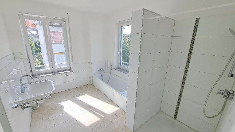 Pronájem domu 206 m², pozemek 265 m², Am Dreispitz 30, Aschaffenburg, Bavorsko Pronájem domu 206 m², pozemek 265 m², Am Dreispitz 30, Aschaffenburg, Bavorsko