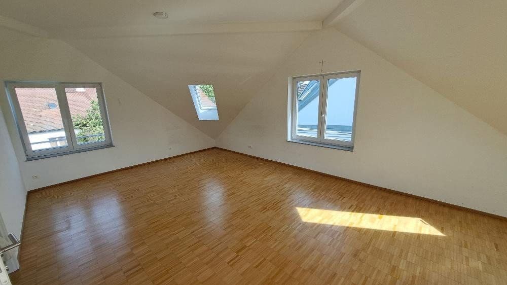 Pronájem domu 206 m², pozemek 265 m², Am Dreispitz 30, Aschaffenburg, Bavorsko Pronájem domu 206 m², pozemek 265 m², Am Dreispitz 30, Aschaffenburg, Bavorsko