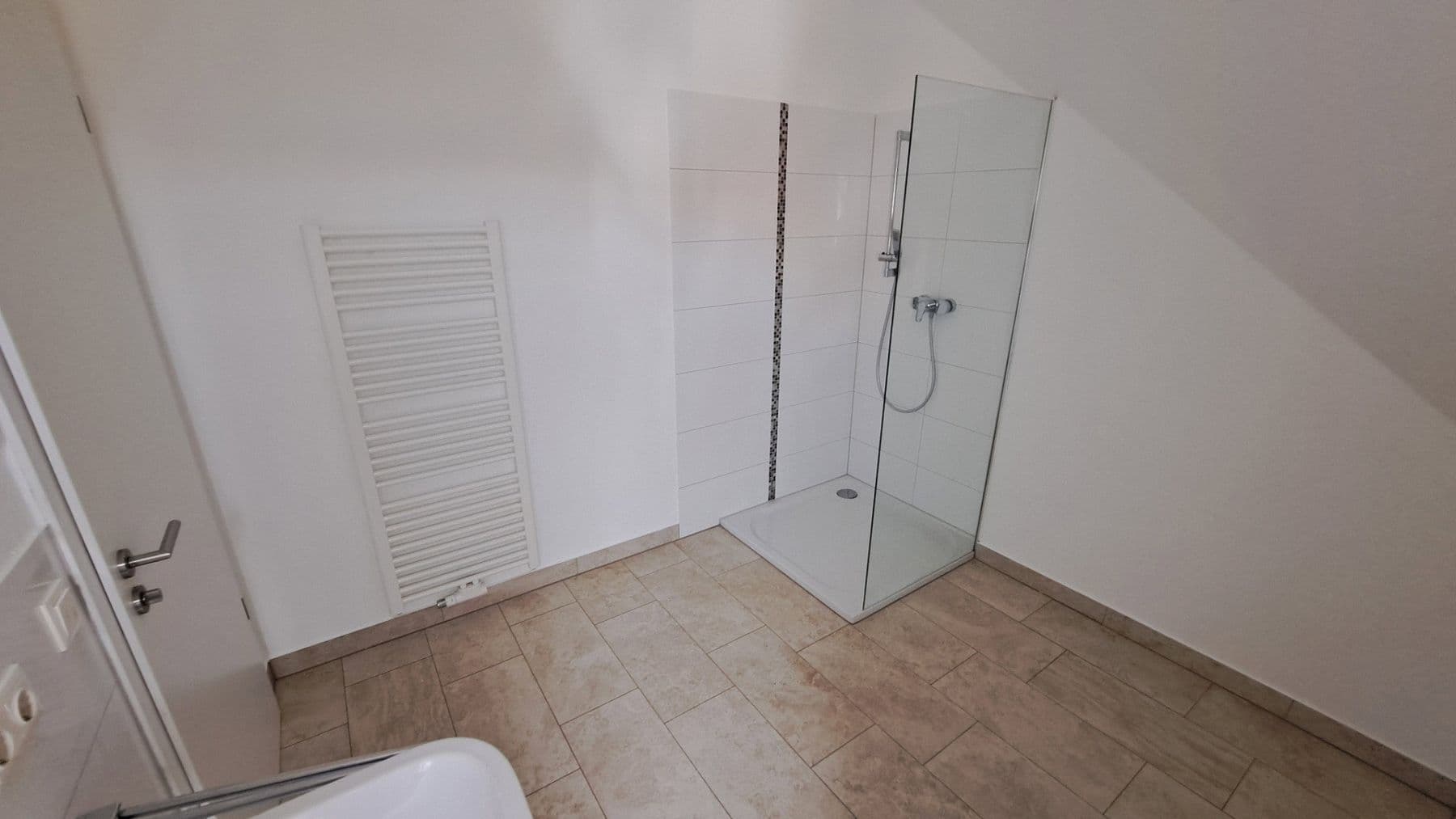 Pronájem domu 206 m², pozemek 265 m², Am Dreispitz 30, Aschaffenburg, Bavorsko Pronájem domu 206 m², pozemek 265 m², Am Dreispitz 30, Aschaffenburg, Bavorsko