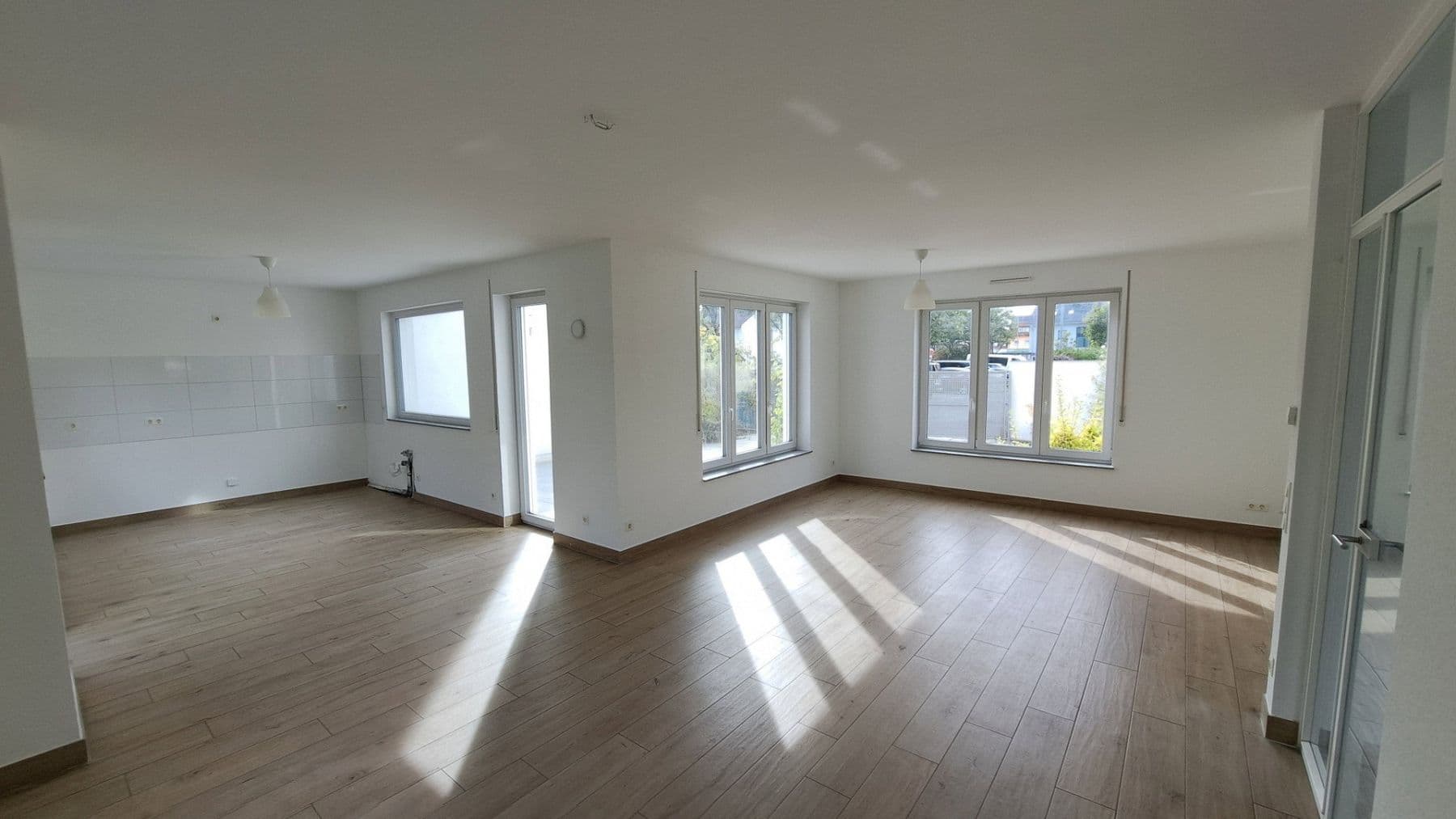 Pronájem domu 206 m², pozemek 265 m², Am Dreispitz 30, Aschaffenburg, Bavorsko Pronájem domu 206 m², pozemek 265 m², Am Dreispitz 30, Aschaffenburg, Bavorsko