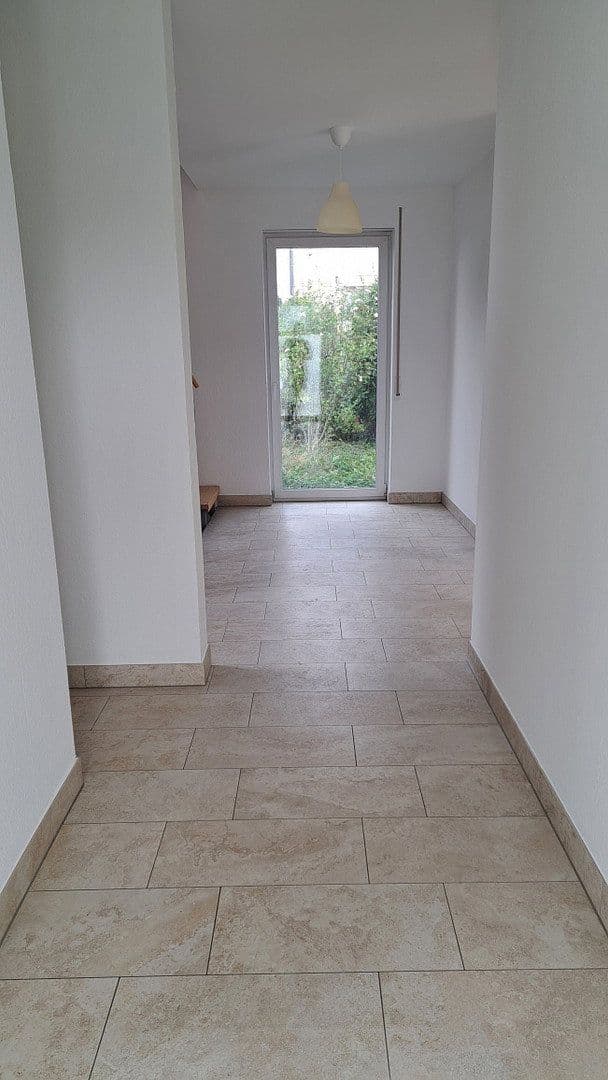 Pronájem domu 206 m², pozemek 265 m², Am Dreispitz 30, Aschaffenburg, Bavorsko Pronájem domu 206 m², pozemek 265 m², Am Dreispitz 30, Aschaffenburg, Bavorsko