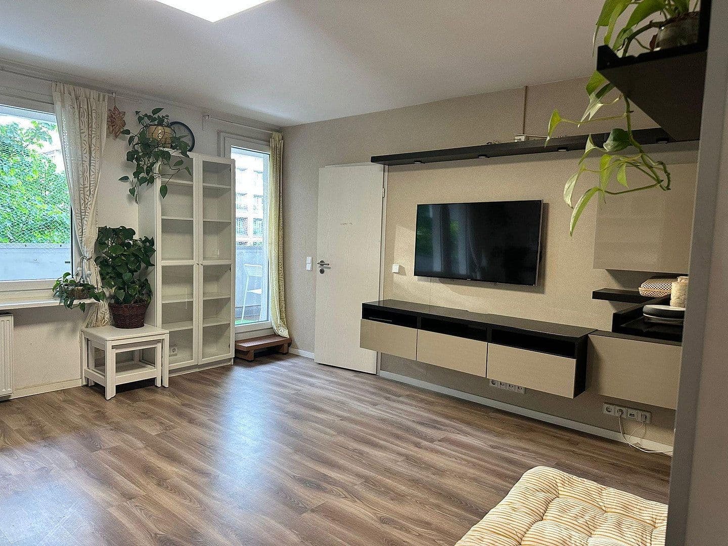 Pronájem bytu 3+1 75 m², Berlin, Berlín Pronájem bytu 3+1 75 m², Berlin, Berlín