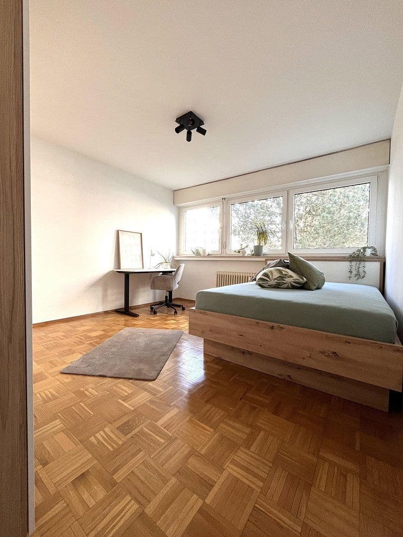 Pronájem bytu 92 m², Lilienthalstraße 23, Augsburg, Bavorsko Pronájem bytu 92 m², Lilienthalstraße 23, Augsburg, Bavorsko