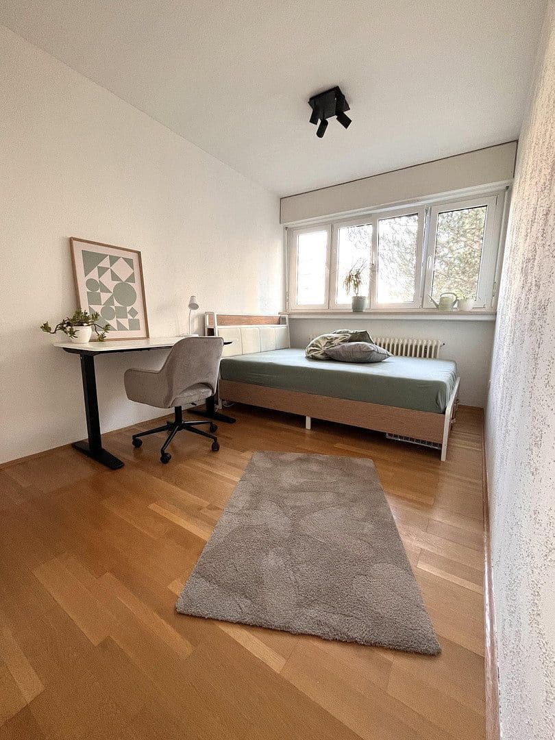 Pronájem bytu 92 m², Lilienthalstraße 23, Augsburg, Bavorsko Pronájem bytu 92 m², Lilienthalstraße 23, Augsburg, Bavorsko