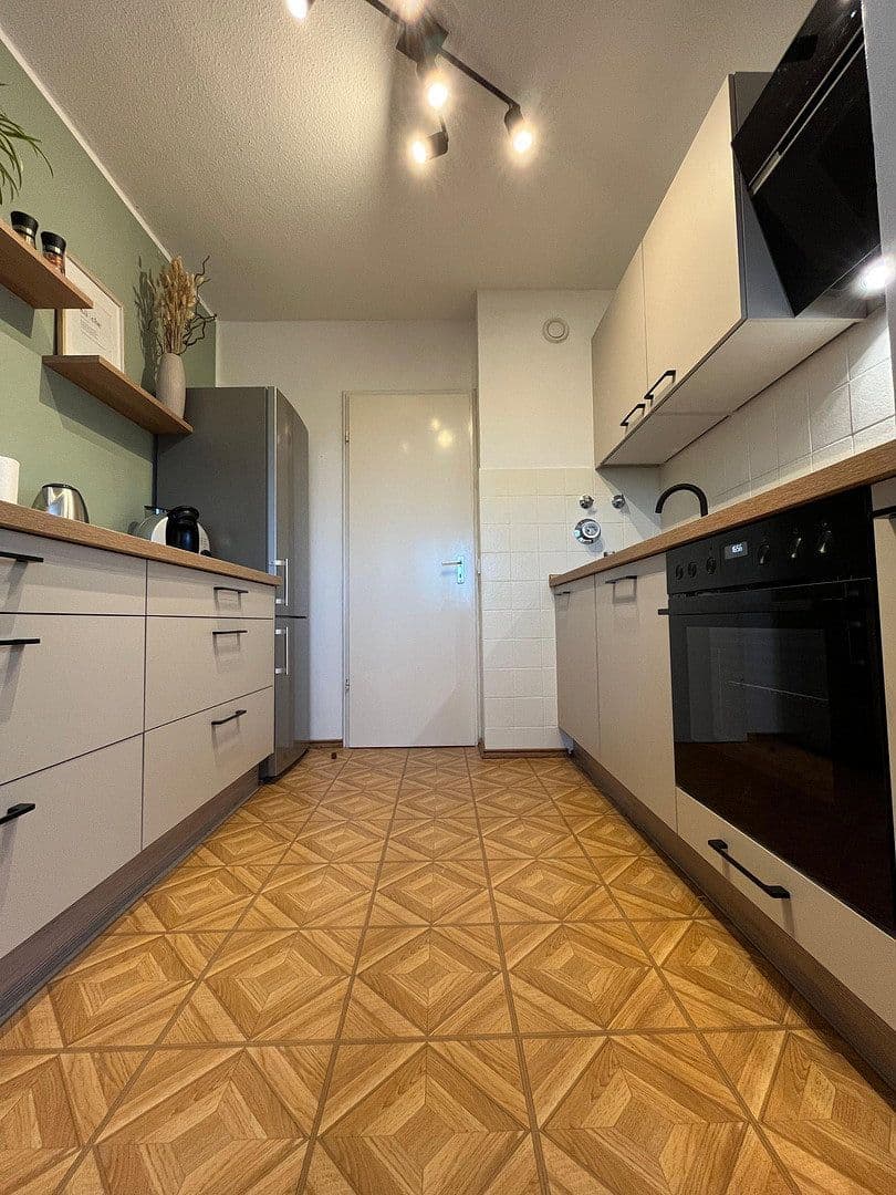 Pronájem bytu 92 m², Lilienthalstraße 23, Augsburg, Bavorsko Pronájem bytu 92 m², Lilienthalstraße 23, Augsburg, Bavorsko