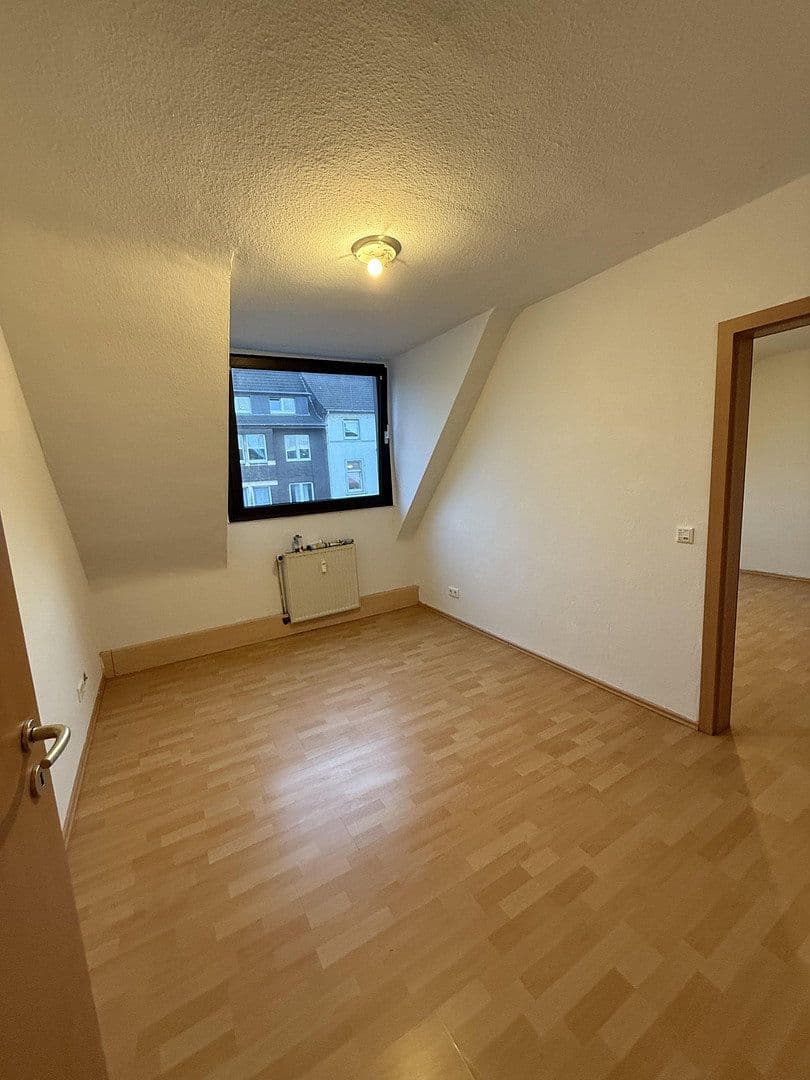 Pronájem bytu 2+kk 59 m², Falkensteinstraße 2-4, Oberhausen, Severní Porýní-Vestfálsko Pronájem bytu 2+kk 59 m², Falkensteinstraße 2-4, Oberhausen, Severní Porýní-Vestfálsko