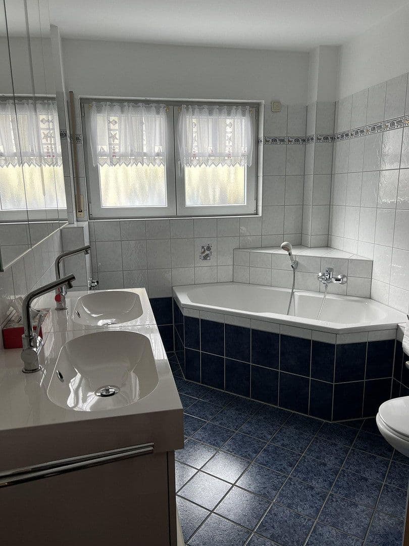 Prodej bytu 5+1 121 m², Mühlheim am Main, Hessen Prodej bytu 5+1 121 m², Mühlheim am Main, Hessen