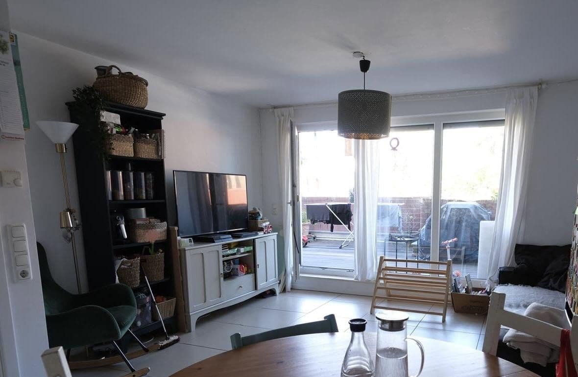 Pronájem bytu 3+1 71 m², Köln, Severní Porýní-Vestfálsko Pronájem bytu 3+1 71 m², Köln, Severní Porýní-Vestfálsko