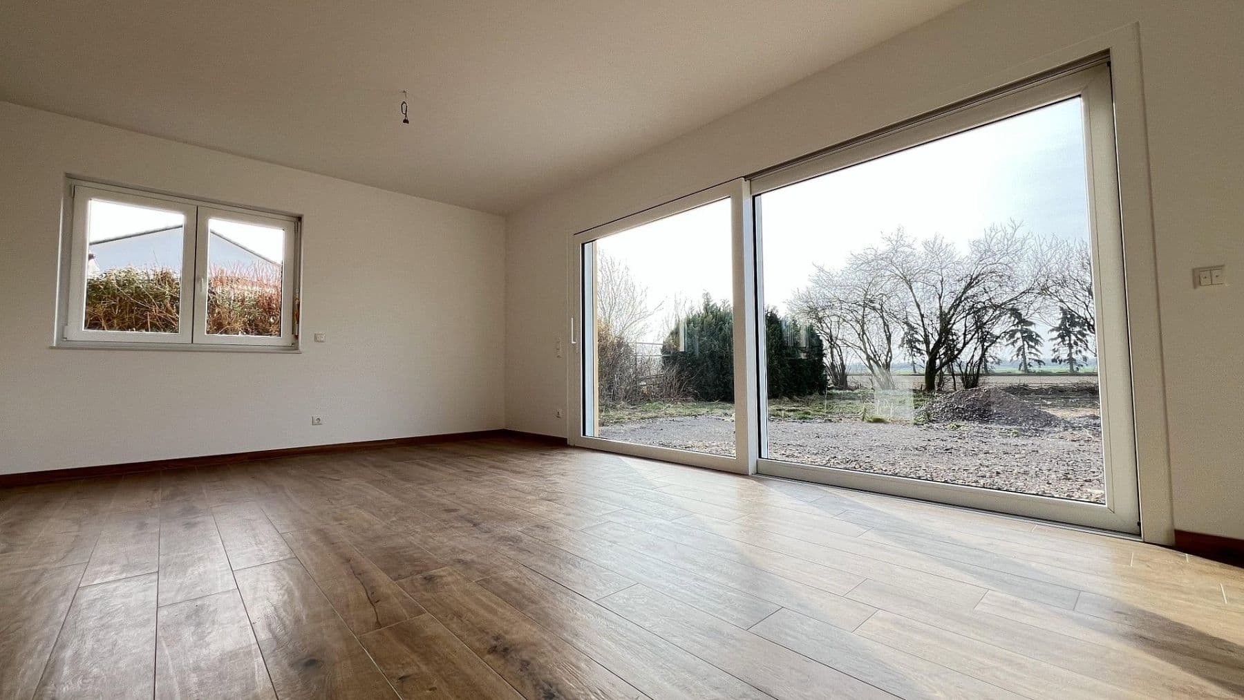 Pronájem domu 158 m², pozemek 380 m², An der Vogelweide 66, Leipzig, Sasko Pronájem domu 158 m², pozemek 380 m², An der Vogelweide 66, Leipzig, Sasko