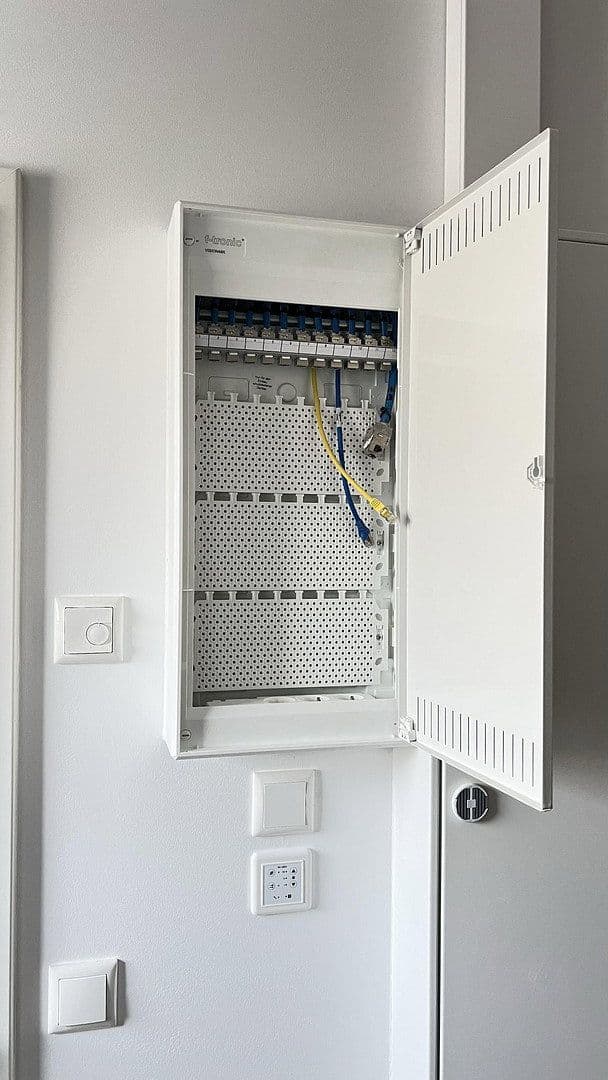 Pronájem domu 158 m², pozemek 380 m², An der Vogelweide 66, Leipzig, Sasko Pronájem domu 158 m², pozemek 380 m², An der Vogelweide 66, Leipzig, Sasko