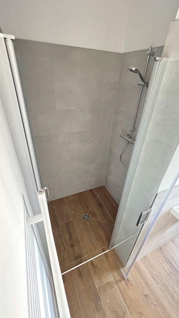 Pronájem domu 158 m², pozemek 380 m², An der Vogelweide 66, Leipzig, Sasko Pronájem domu 158 m², pozemek 380 m², An der Vogelweide 66, Leipzig, Sasko