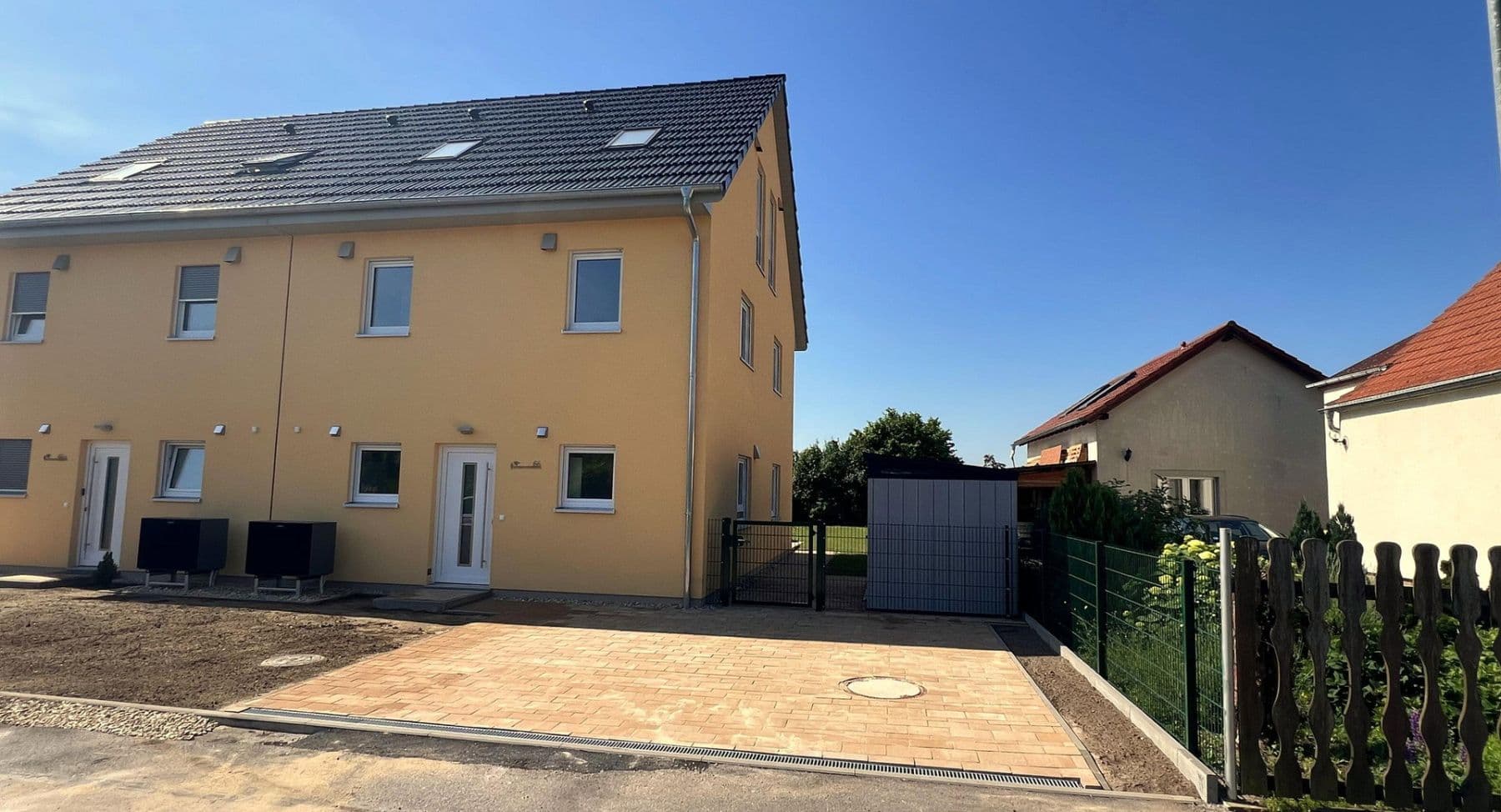 Pronájem domu 158 m², pozemek 380 m², An der Vogelweide 66, Leipzig, Sasko Pronájem domu 158 m², pozemek 380 m², An der Vogelweide 66, Leipzig, Sasko
