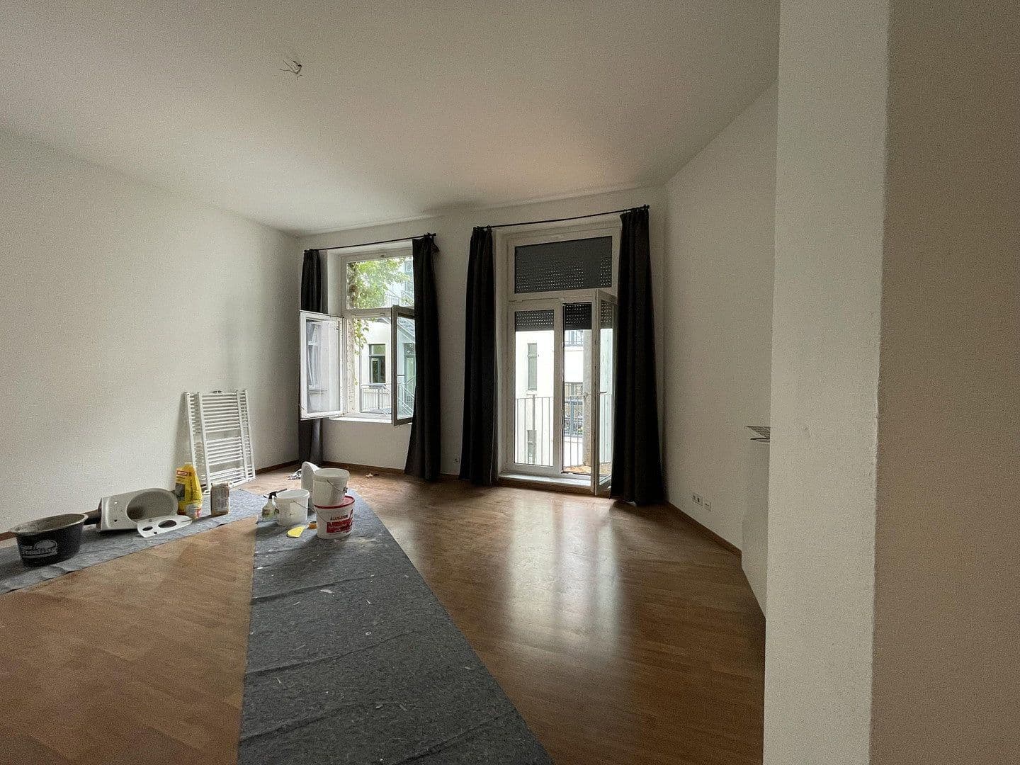 Pronájem bytu 5+1 202 m², Dufourstrasse 4, Leipzig, Sasko Pronájem bytu 5+1 202 m², Dufourstrasse 4, Leipzig, Sasko