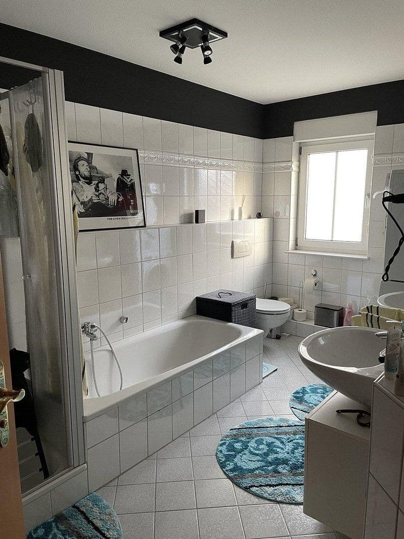 Pronájem bytu 3+1 108 m², Habichtswald, Hessen Pronájem bytu 3+1 108 m², Habichtswald, Hessen