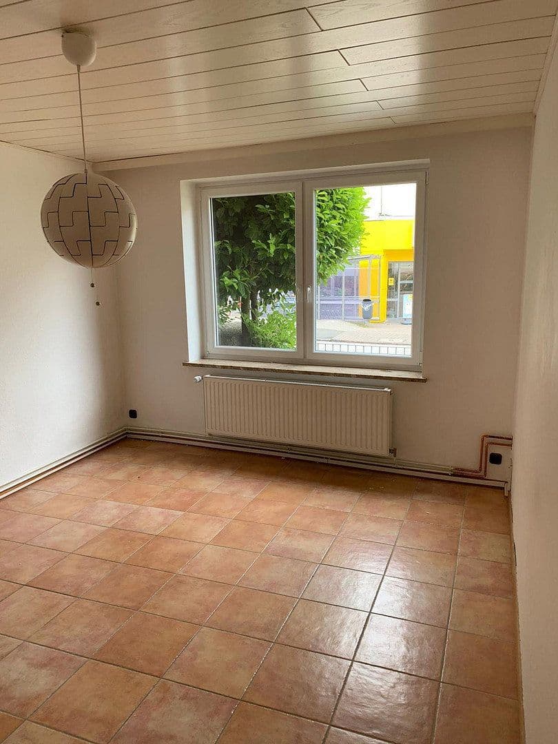 Pronájem bytu 3+1 69 m², Zietenstr. 11 A, Lübeck, Šlesvicko-Holštýnsko Pronájem bytu 3+1 69 m², Zietenstr. 11 A, Lübeck, Šlesvicko-Holštýnsko