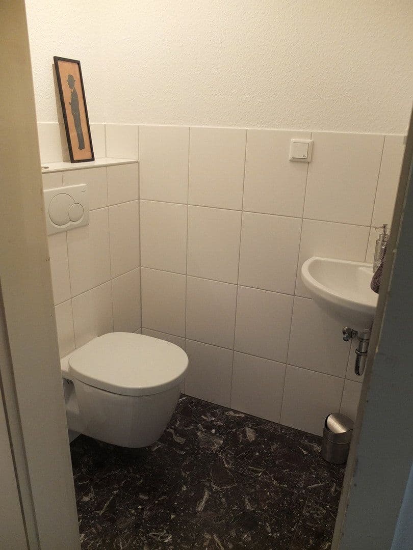 Pronájem bytu 4+1 100 m², Eickumer Str. 35, Bielefeld, Severní Porýní-Vestfálsko Pronájem bytu 4+1 100 m², Eickumer Str. 35, Bielefeld, Severní Porýní-Vestfálsko