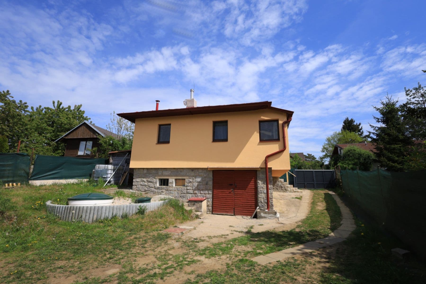Prodej domu 88 m², pozemek 385 m², Mnichovice, Středočeský kraj Prodej domu 88 m², pozemek 385 m², Mnichovice, Středočeský kraj