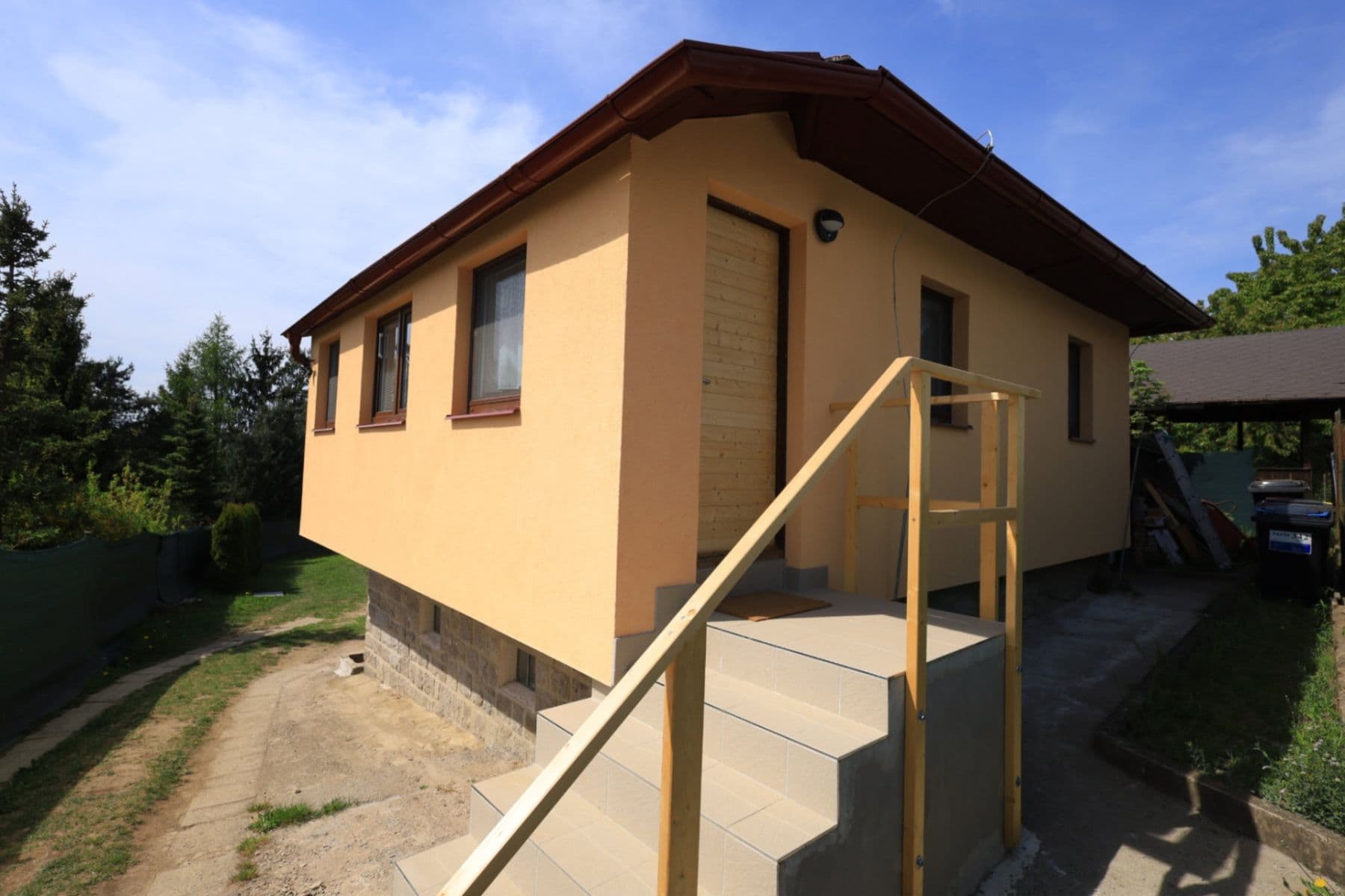 Prodej domu 88 m², pozemek 385 m², Mnichovice, Středočeský kraj Prodej domu 88 m², pozemek 385 m², Mnichovice, Středočeský kraj