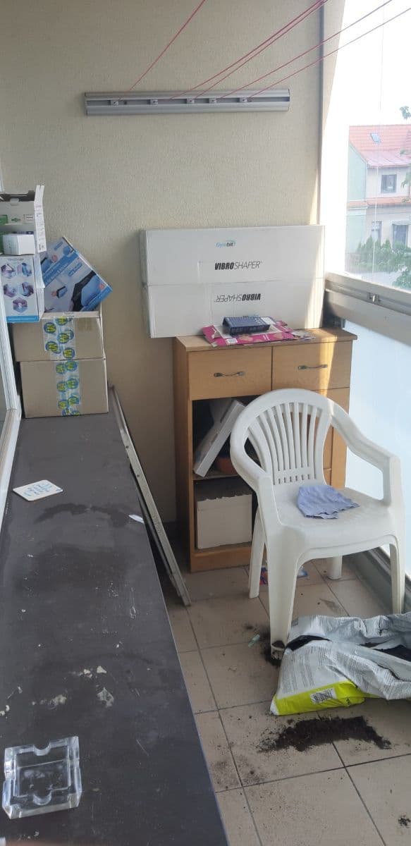 Prodej bytu 1+kk 32 m², Pod Dálnicí, Praha, Praha Prodej bytu 1+kk 32 m², Pod Dálnicí, Praha, Praha