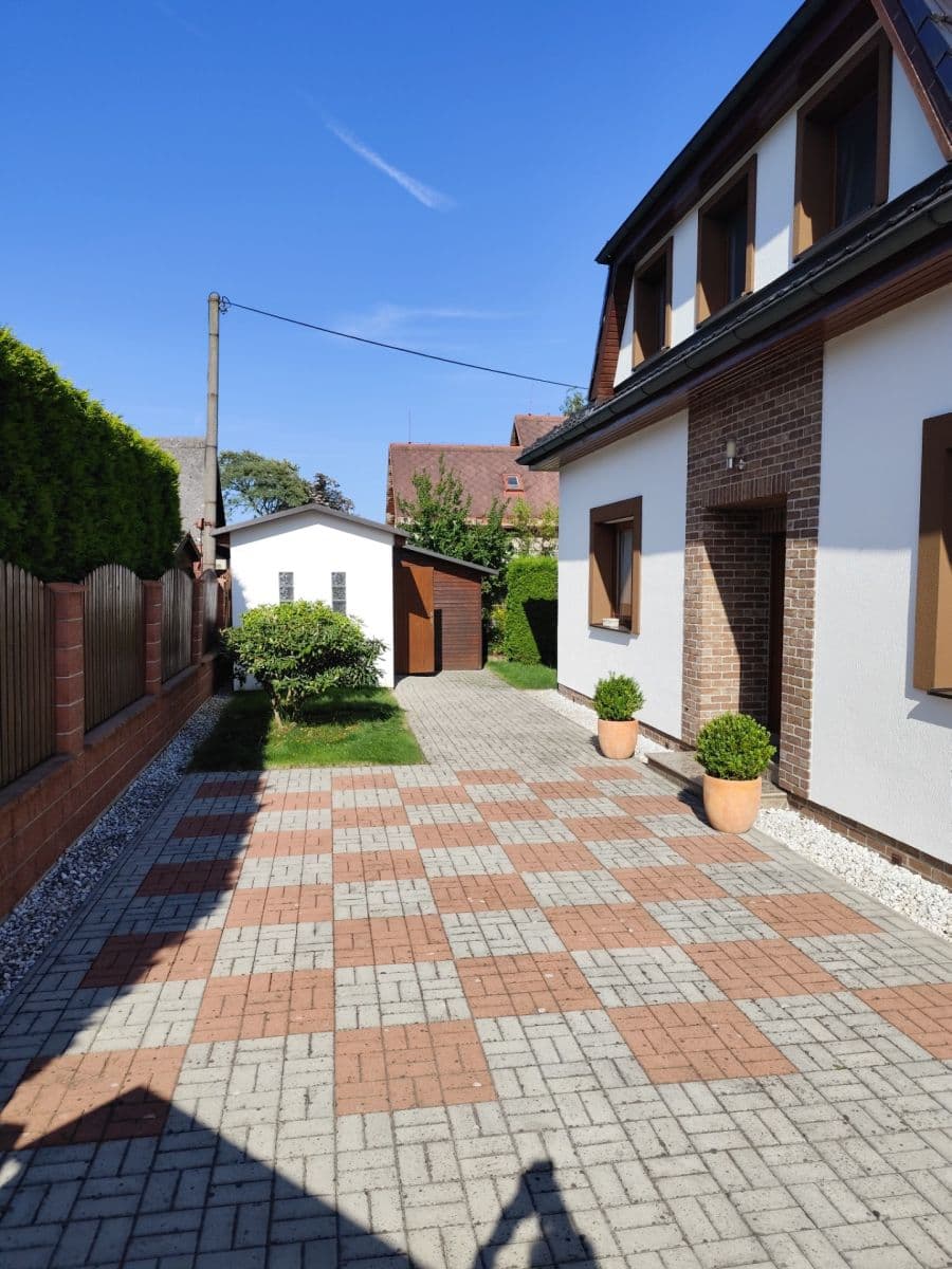 Prodej domu 248 m², pozemek 688 m², Velká Hleďsebe, Karlovarský kraj Prodej domu 248 m², pozemek 688 m², Velká Hleďsebe, Karlovarský kraj
