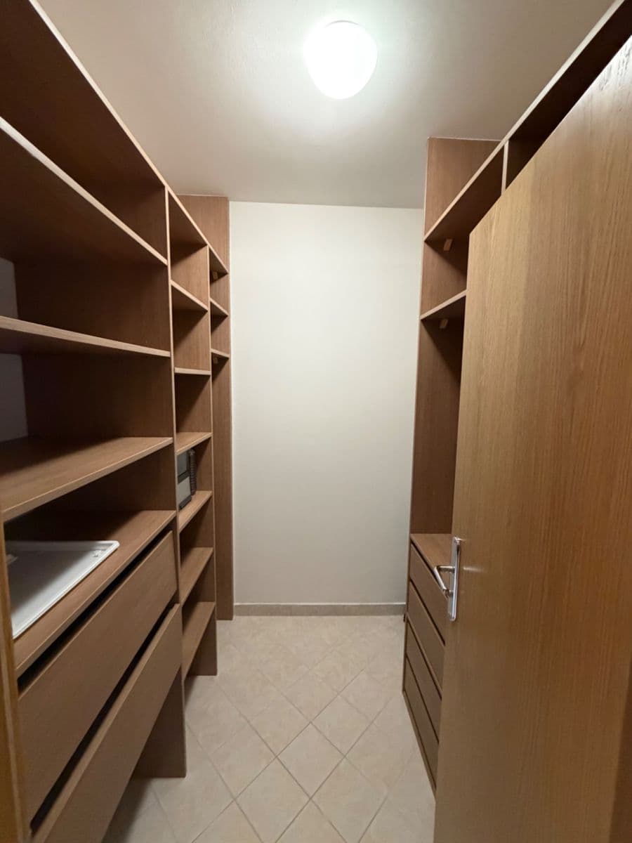 Pronájem bytu 2+kk 56 m², Petržílkova, Praha, Praha Pronájem bytu 2+kk 56 m², Petržílkova, Praha, Praha
