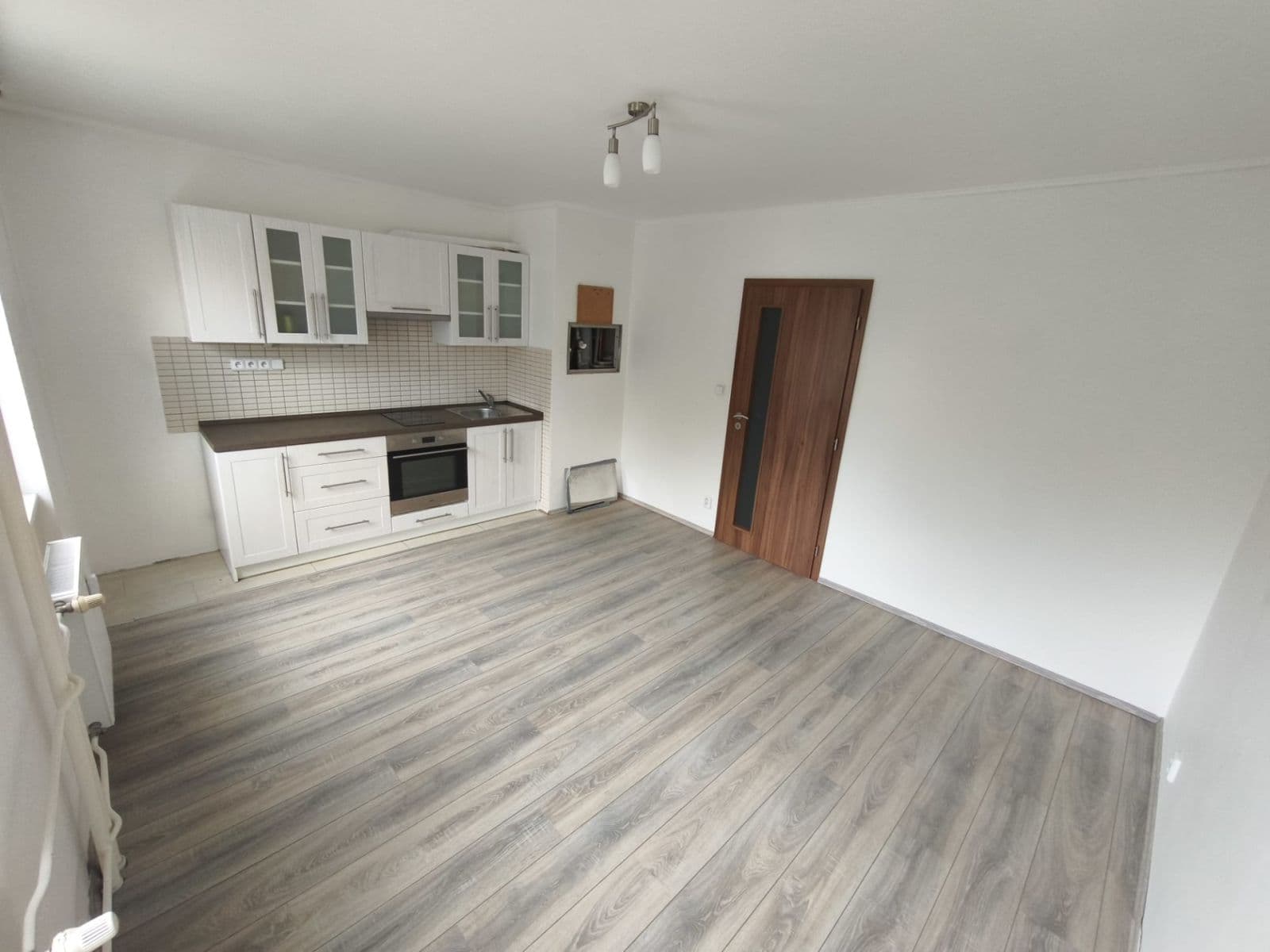 Pronájem bytu 1+kk 28 m², Tupolevova, Praha, Praha Pronájem bytu 1+kk 28 m², Tupolevova, Praha, Praha