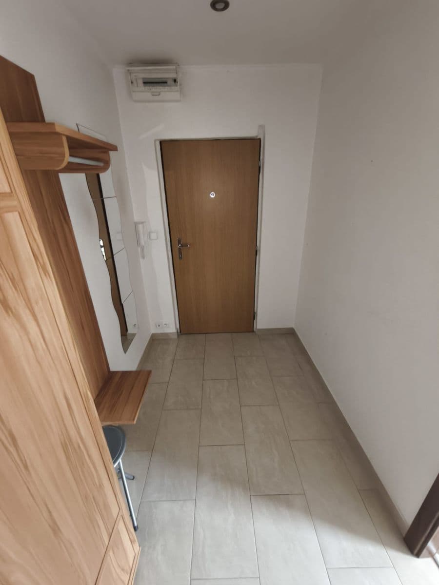 Pronájem bytu 1+kk 28 m², Tupolevova, Praha, Praha Pronájem bytu 1+kk 28 m², Tupolevova, Praha, Praha