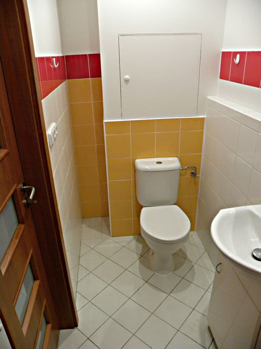 Pronájem bytu 1+1 39 m², Tyršova, Kolín, Středočeský kraj Pronájem bytu 1+1 39 m², Tyršova, Kolín, Středočeský kraj