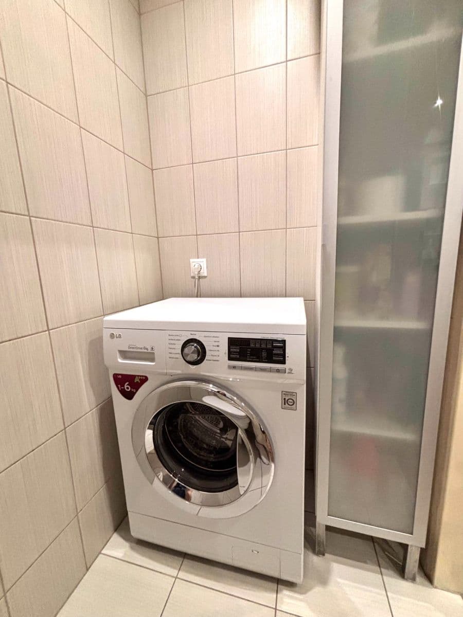 Pronájem bytu 2+1 62 m², Dělnická, Praha, Praha Pronájem bytu 2+1 62 m², Dělnická, Praha, Praha