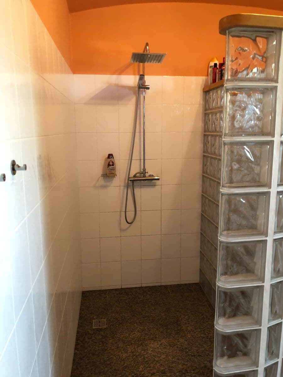 Prodej domu 200 m², pozemek 2.100 m², Křimov, Ústecký kraj Prodej domu 200 m², pozemek 2.100 m², Křimov, Ústecký kraj