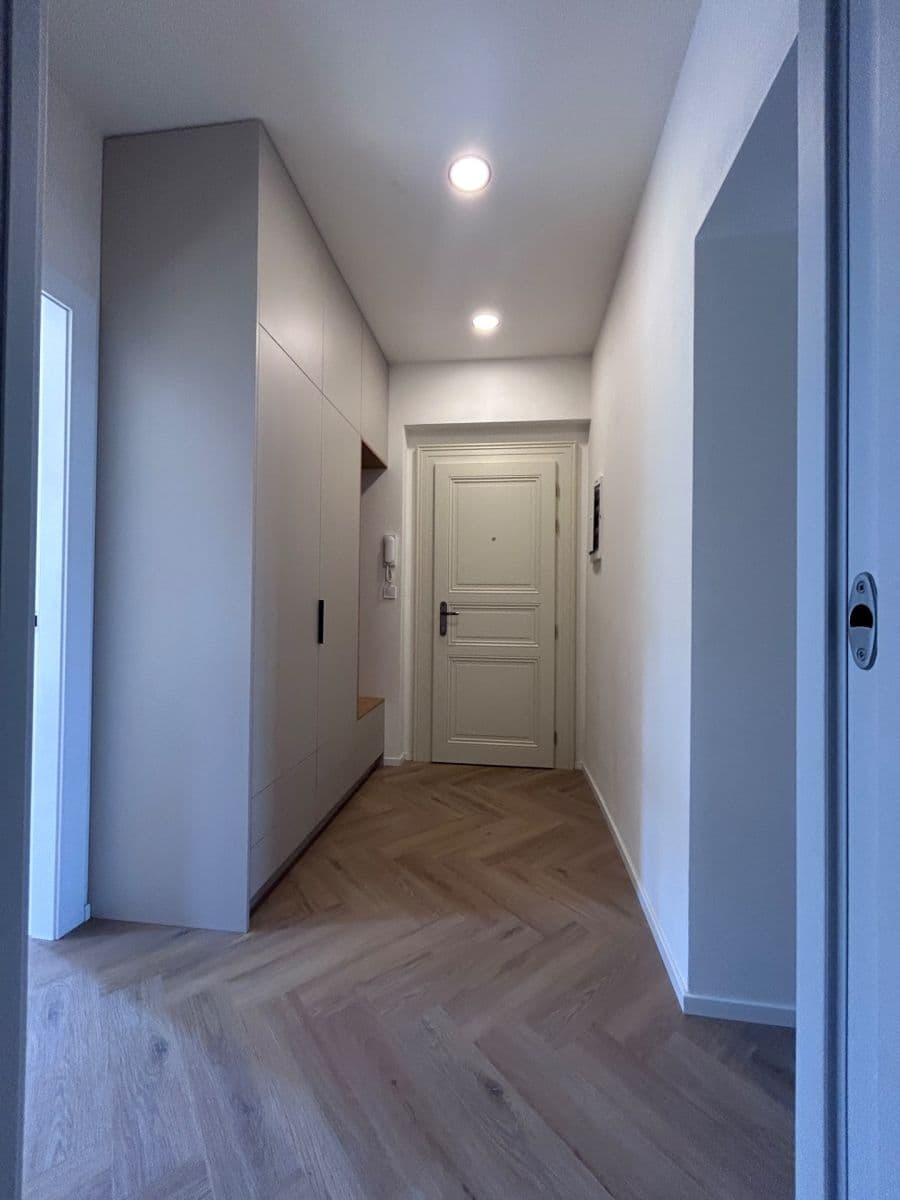 Pronájem bytu 2+kk 48 m², Bořivojova, Praha, Praha Pronájem bytu 2+kk 48 m², Bořivojova, Praha, Praha
