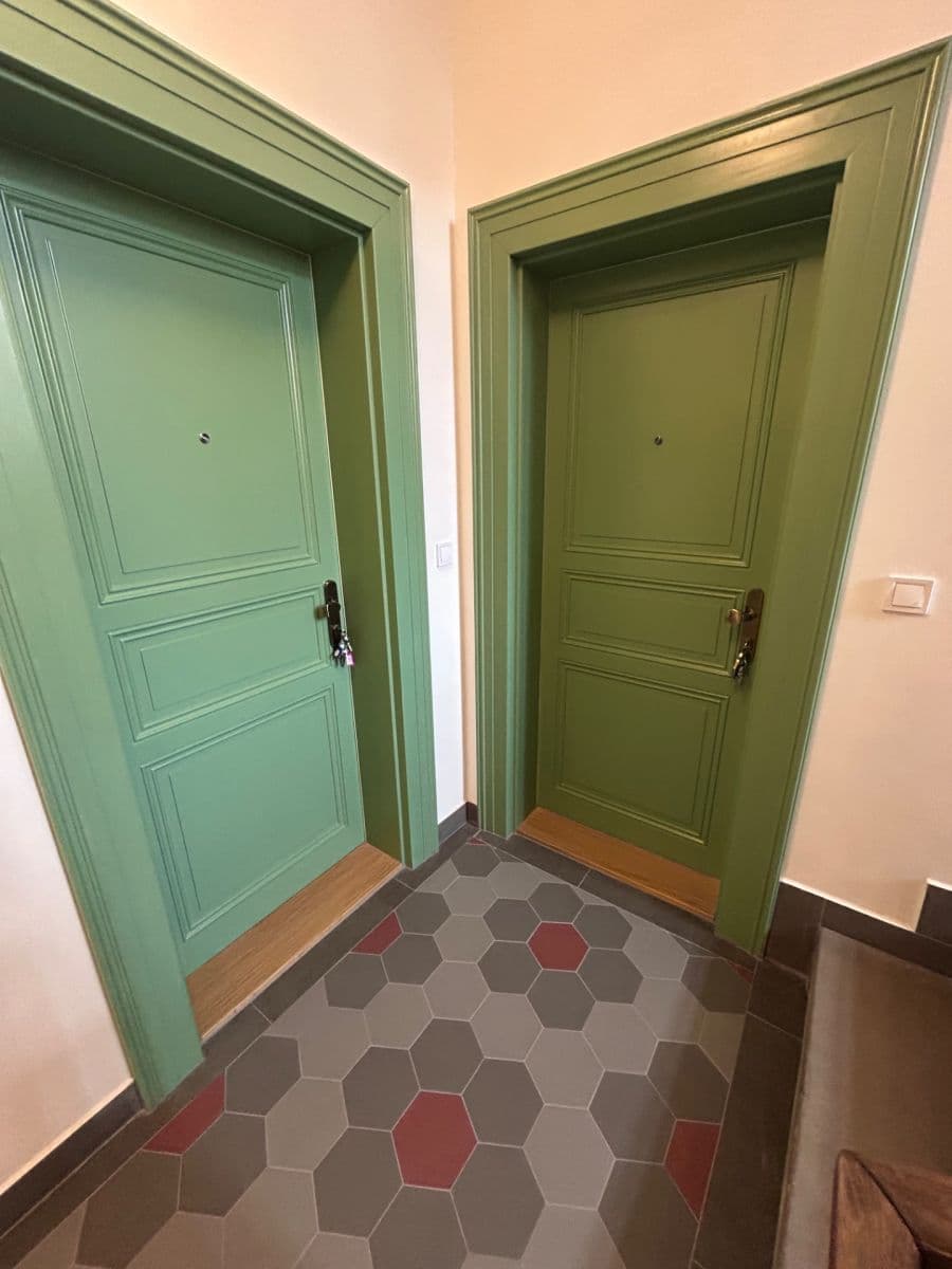 Pronájem bytu 2+kk 48 m², Bořivojova, Praha, Praha Pronájem bytu 2+kk 48 m², Bořivojova, Praha, Praha
