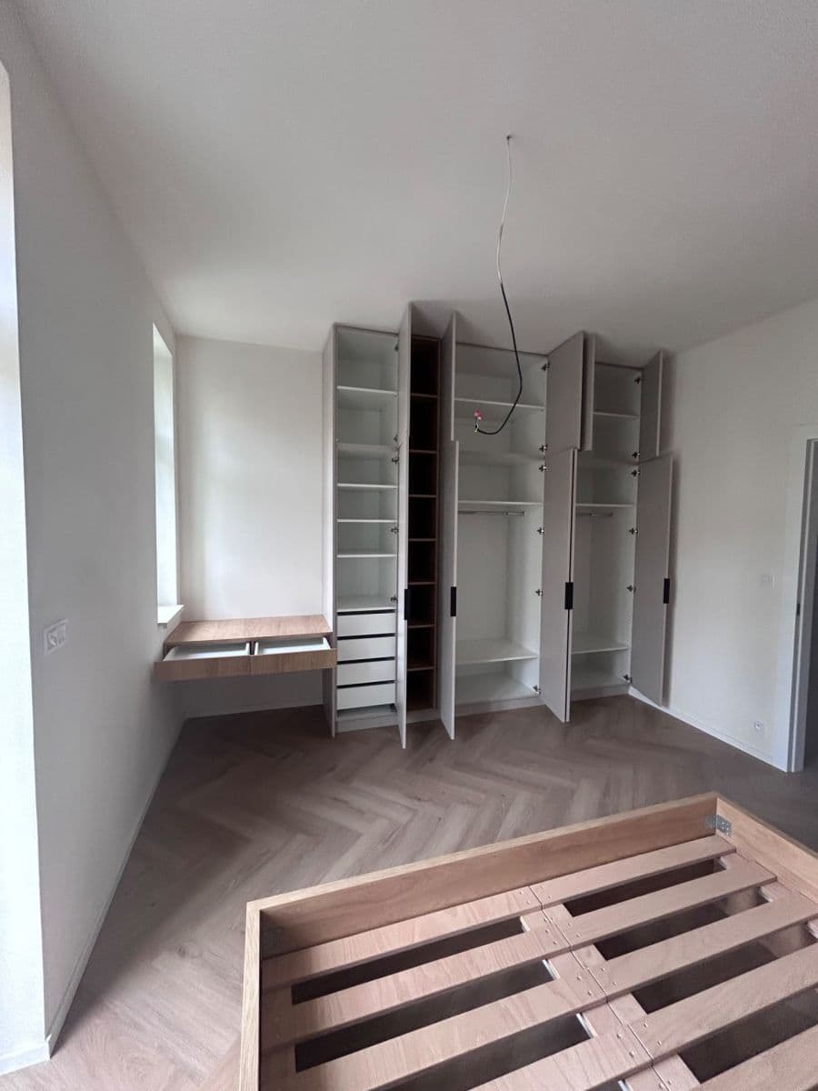 Pronájem bytu 2+kk 48 m², Bořivojova, Praha, Praha Pronájem bytu 2+kk 48 m², Bořivojova, Praha, Praha
