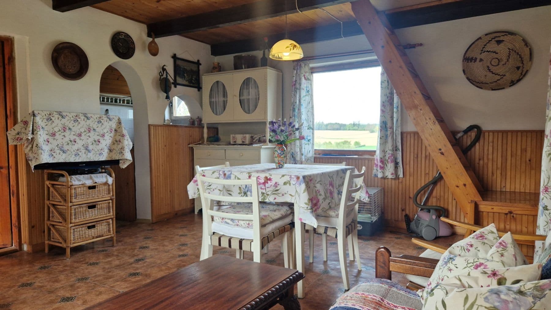 Prodej domu 206 m², pozemek 885 m², Slapsko, Jihočeský kraj Prodej domu 206 m², pozemek 885 m², Slapsko, Jihočeský kraj